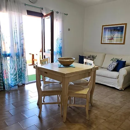 Porto Quadro Vista Mare E Vista Corsica 산타테레사의갈루라