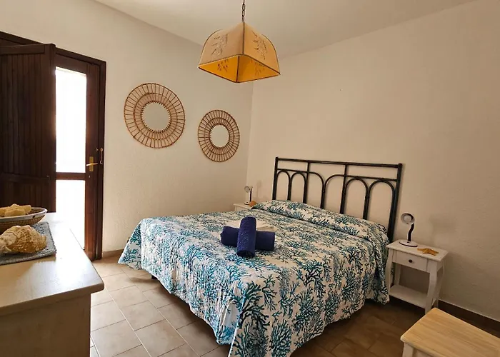 Porto Quadro Vista Mare E Vista Corsica * 산타테레사의갈루라