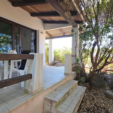 Porto Quadro Vista Mare E Vista Corsica アパート サンタ・テレーザ・ガッルーラ