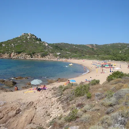 Porto Quadro Vista Mare E Vista Corsica アパート